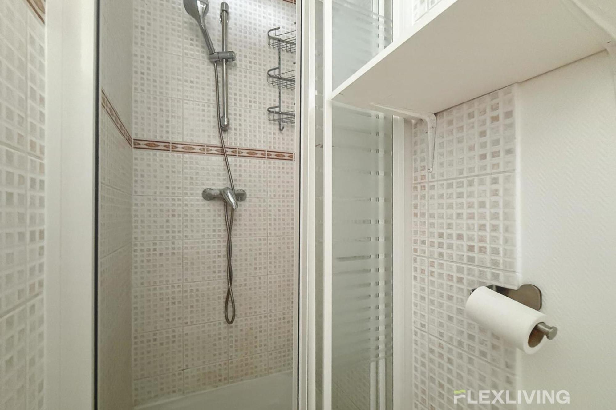 Apartment Flexliving - Near Eiffel Tower Invalides & Left Bank